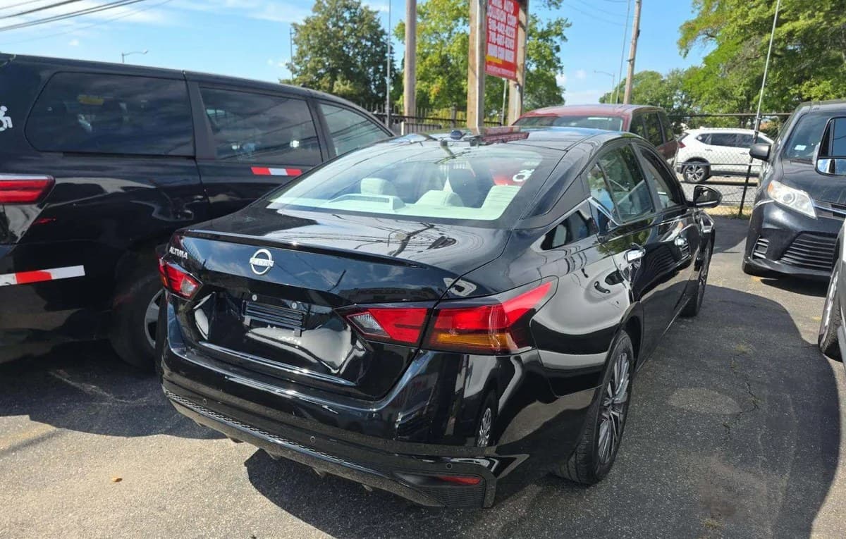 2025 NISSAN ALTIMA 2.5 SV 4