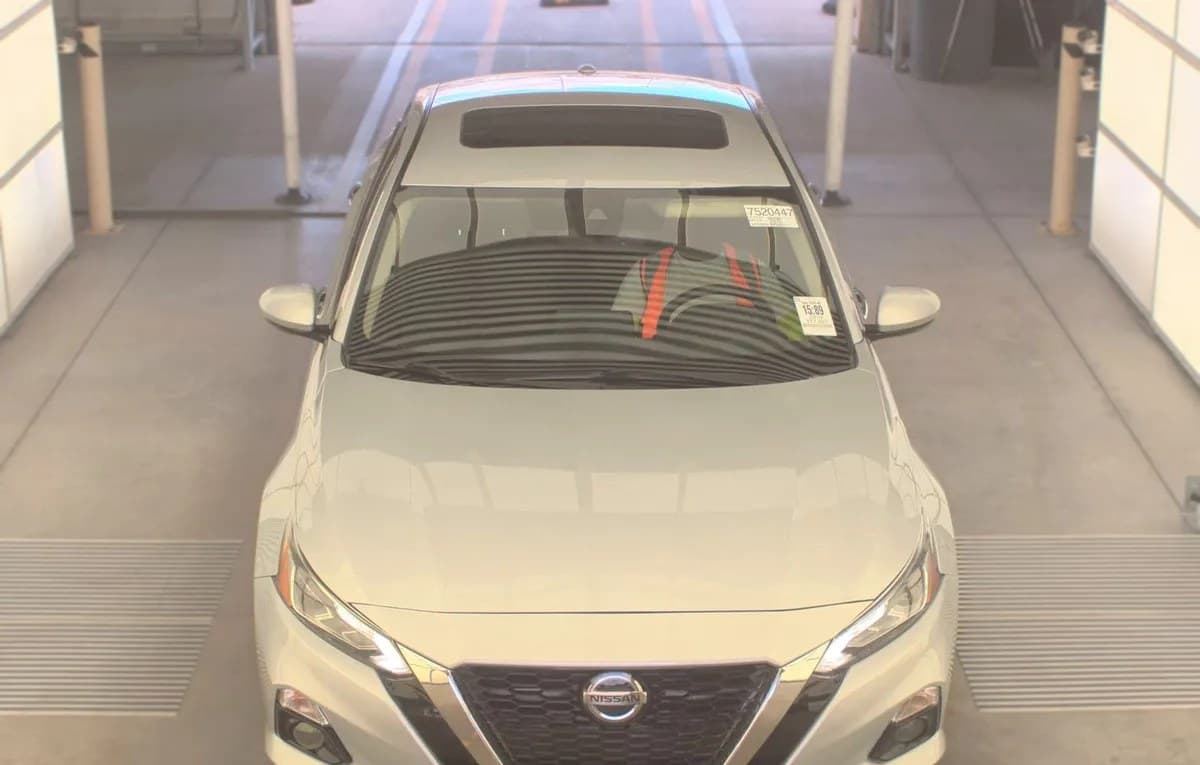 2019 NISSAN ALTIMA SV 3