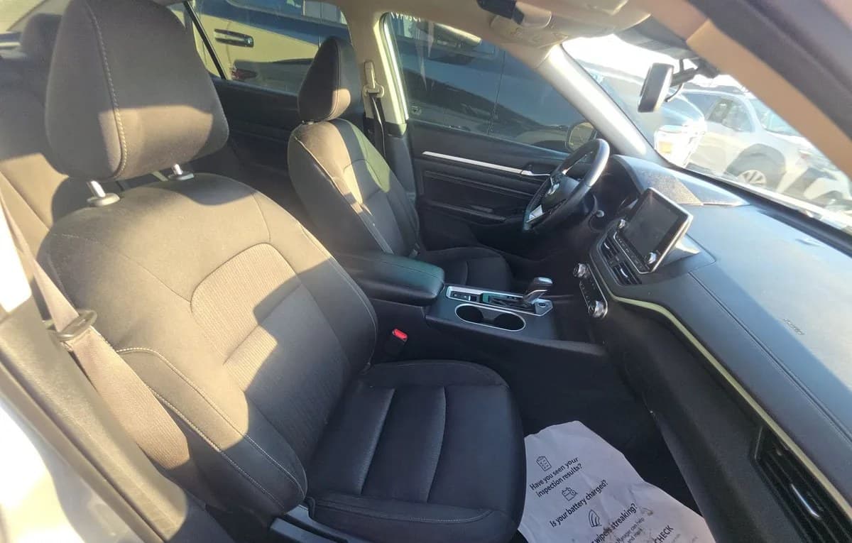 2019 NISSAN ALTIMA SV 5