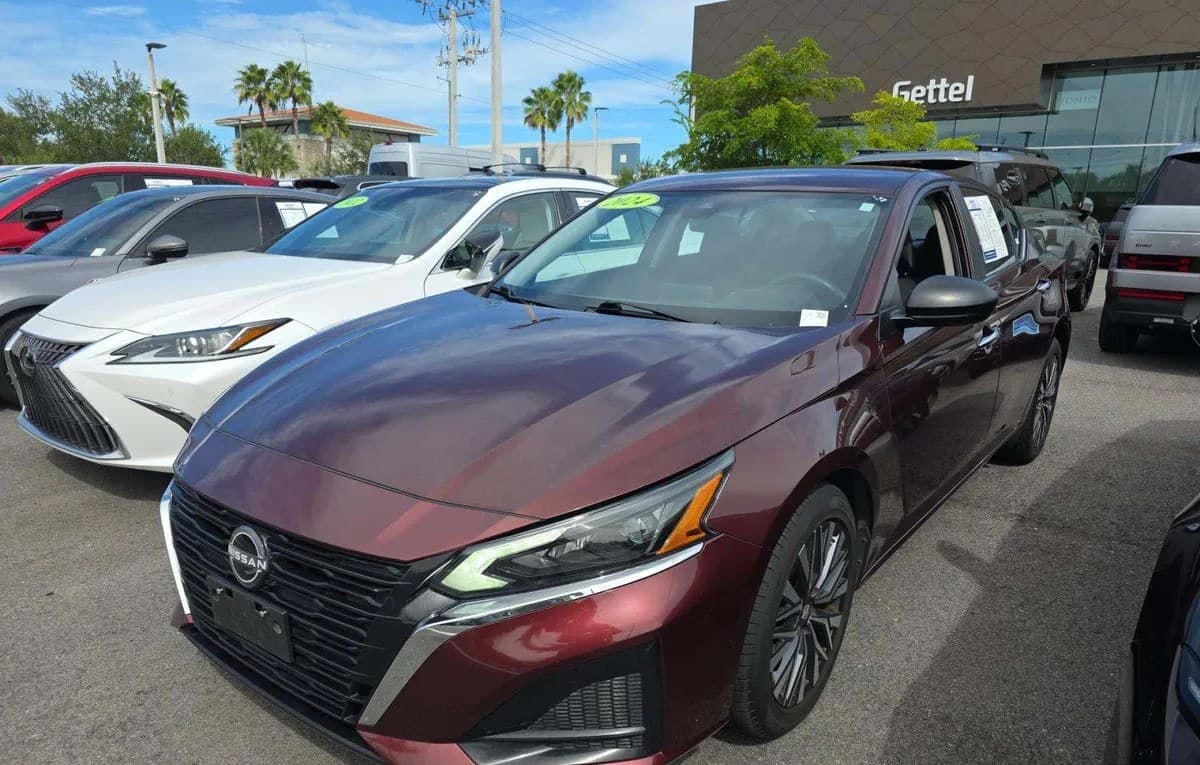 2024 NISSAN ALTIMA 2.5 SV 2