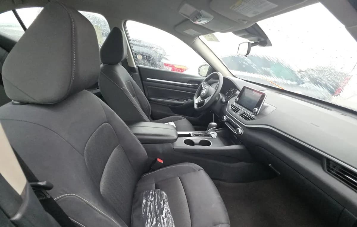 2022 NISSAN ALTIMA SV 5