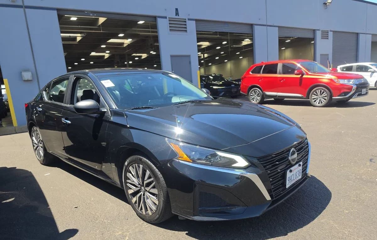 2024 NISSAN ALTIMA 2.5 SV 4