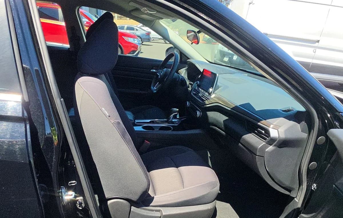 2024 NISSAN ALTIMA 2.5 SV 5