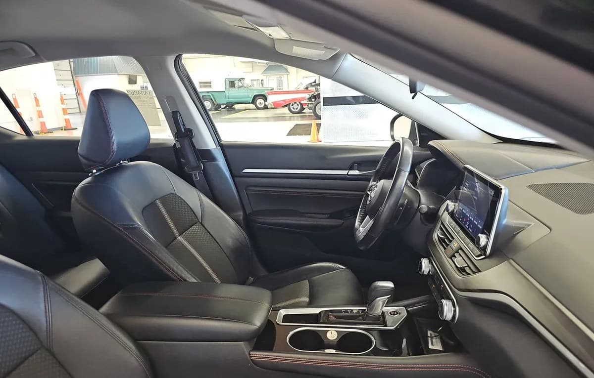 2024 NISSAN ALTIMA SV 5