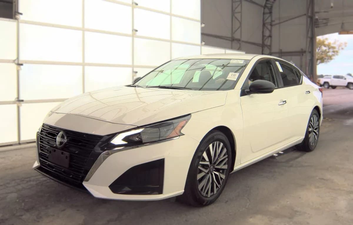 2025 NISSAN ALTIMA 2.5 SV 2