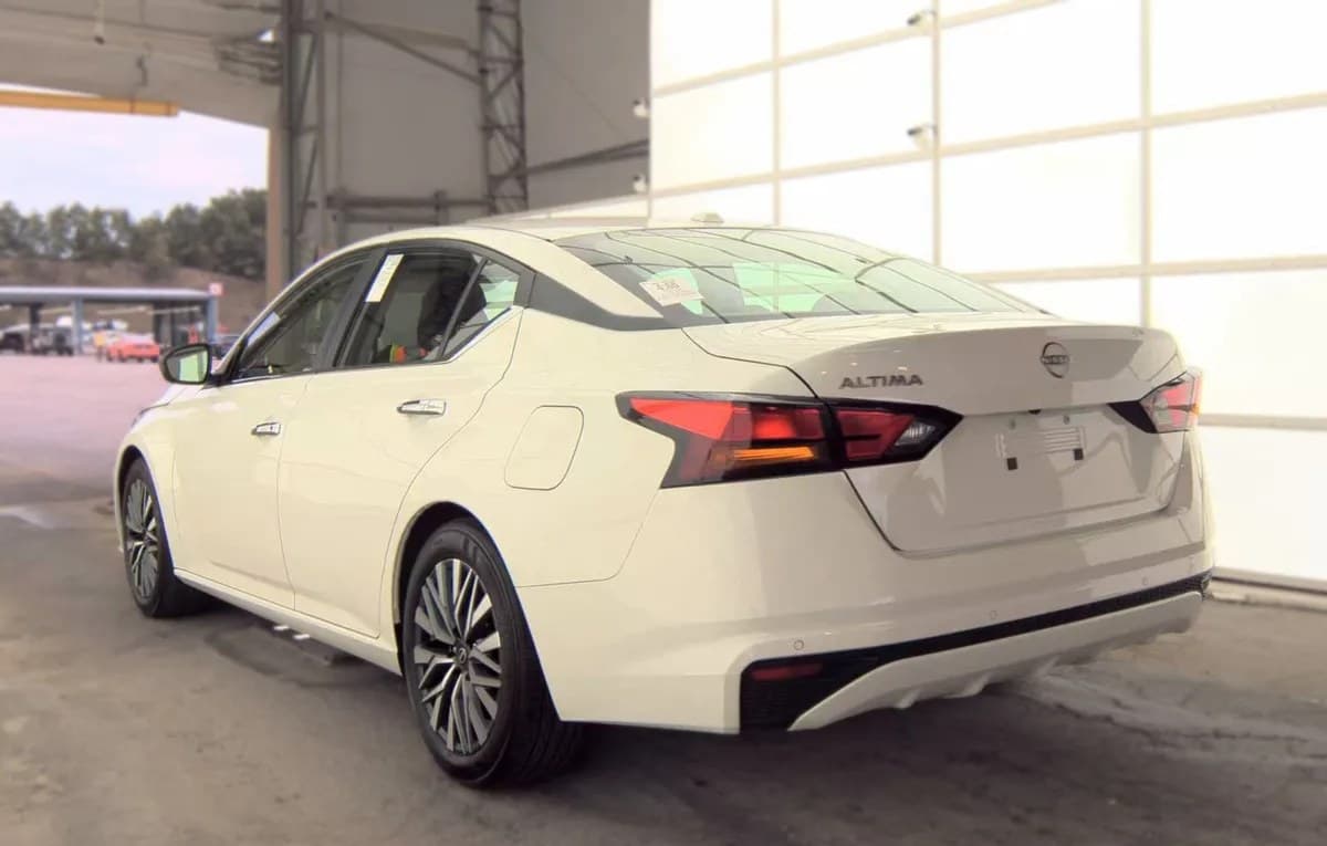 2025 NISSAN ALTIMA 2.5 SV 5