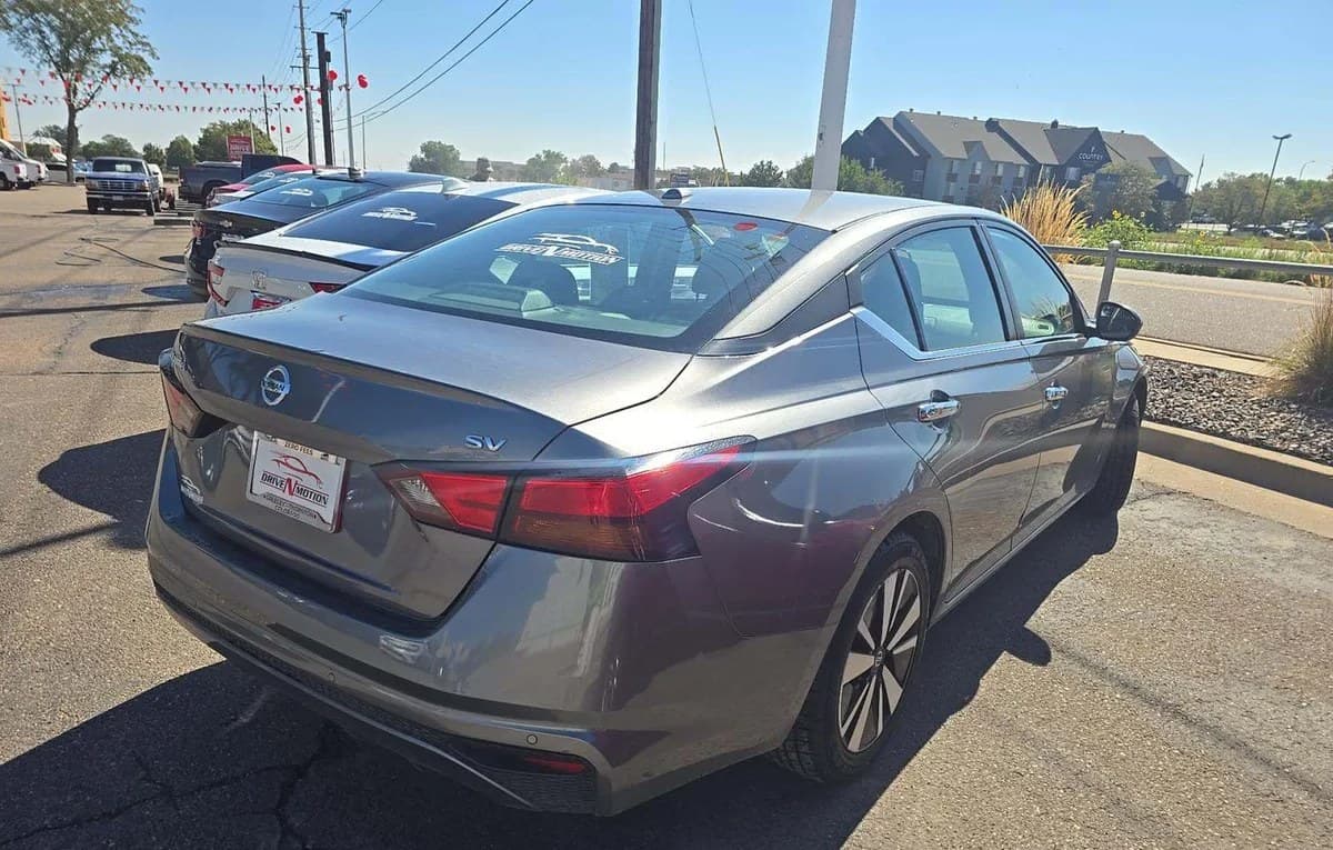 2021 NISSAN ALTIMA 2.5 SV 4