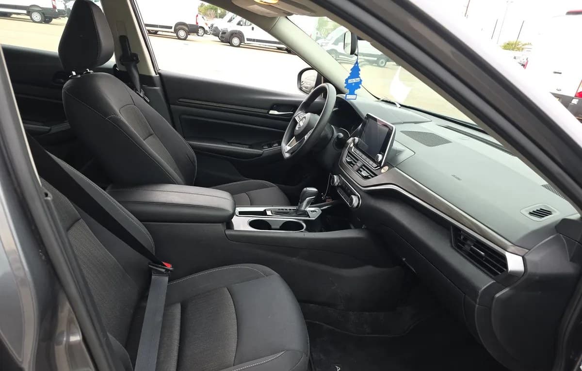 2024 NISSAN ALTIMA 2.5 SV 5