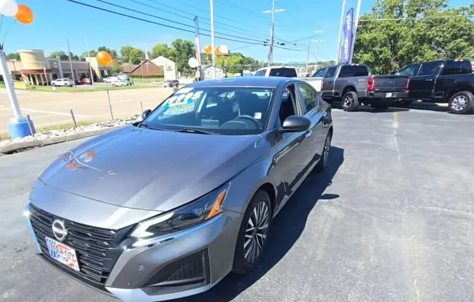 2025 NISSAN ALTIMA SV 1