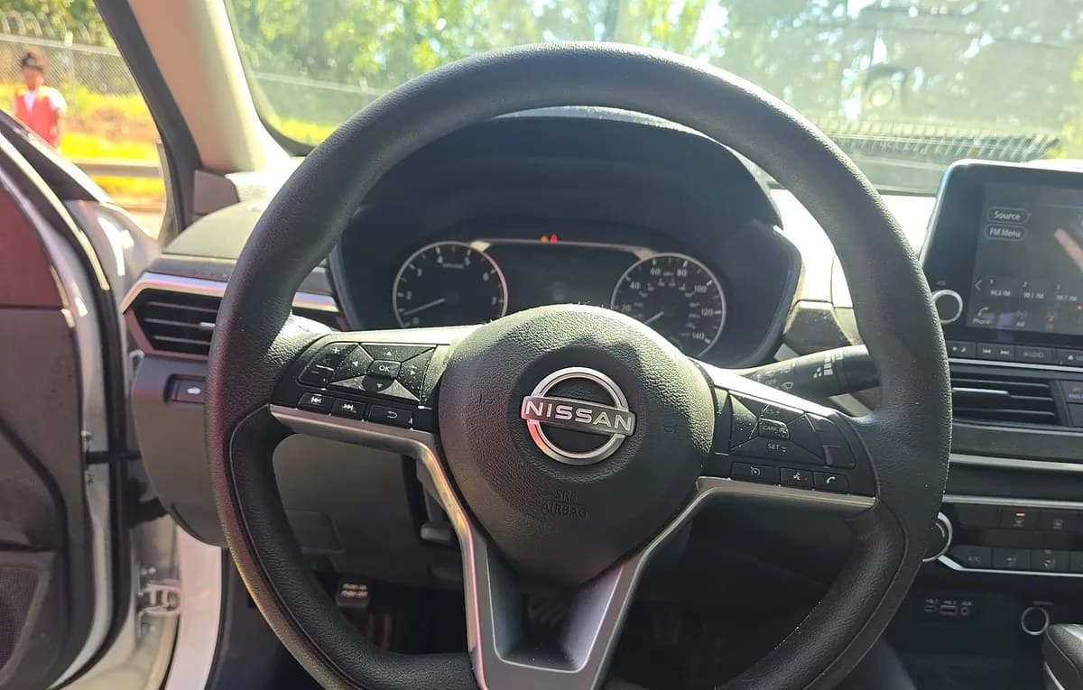 2025 NISSAN ALTIMA SV 7