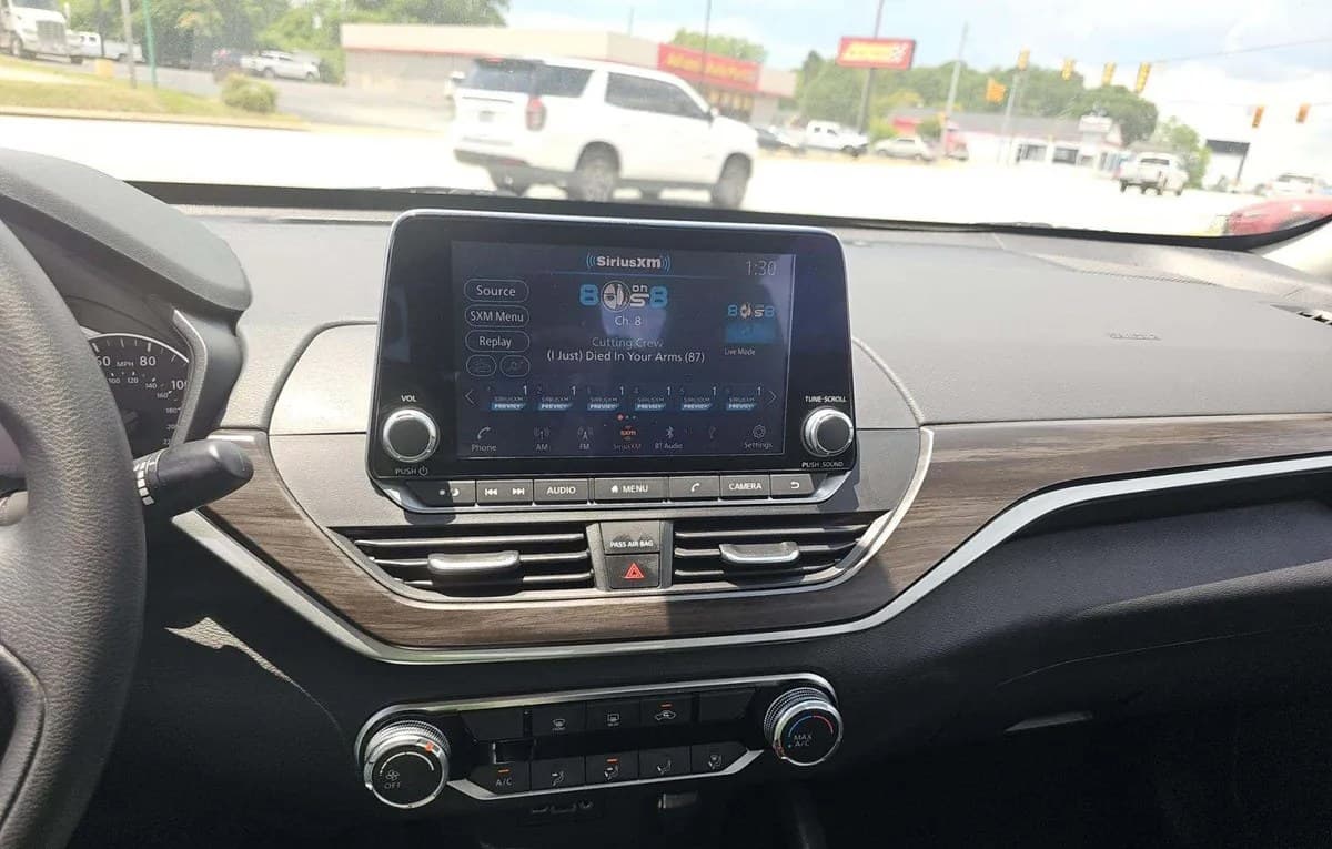 2024 NISSAN ALTIMA 2.5 SV 7