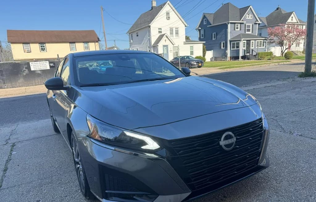 2025 NISSAN ALTIMA SV 1