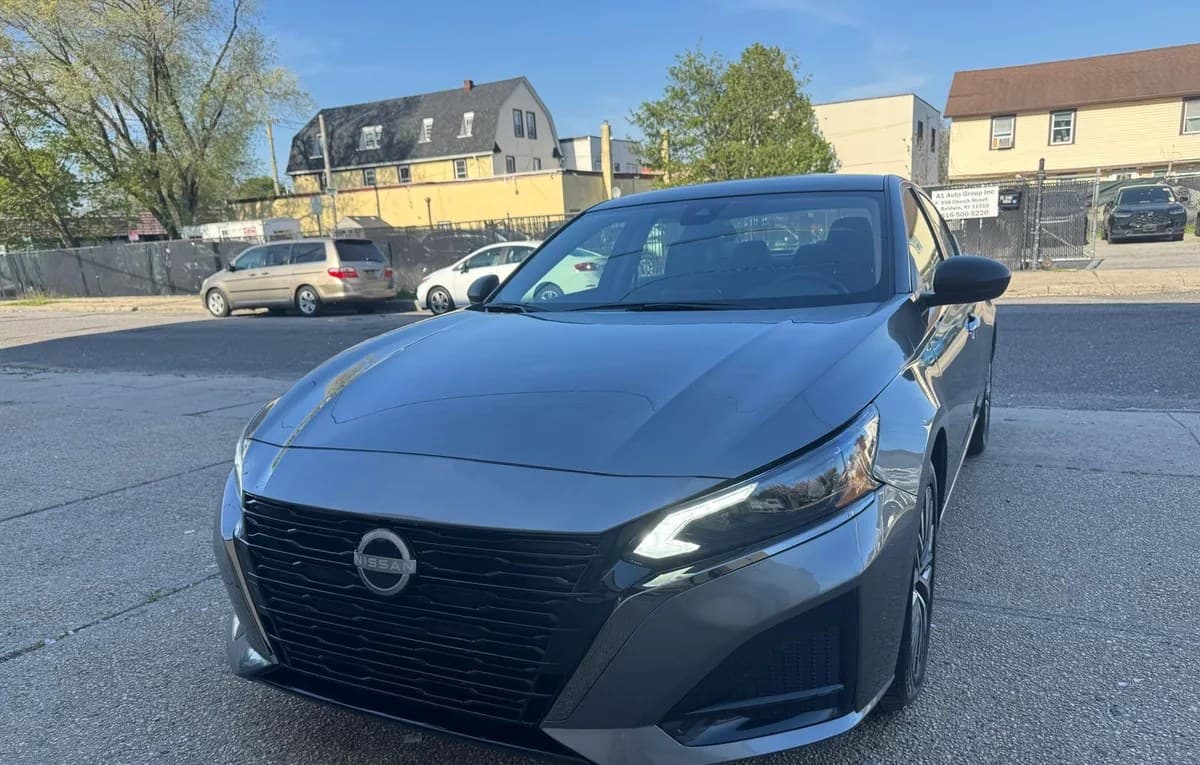 2025 NISSAN ALTIMA SV 4