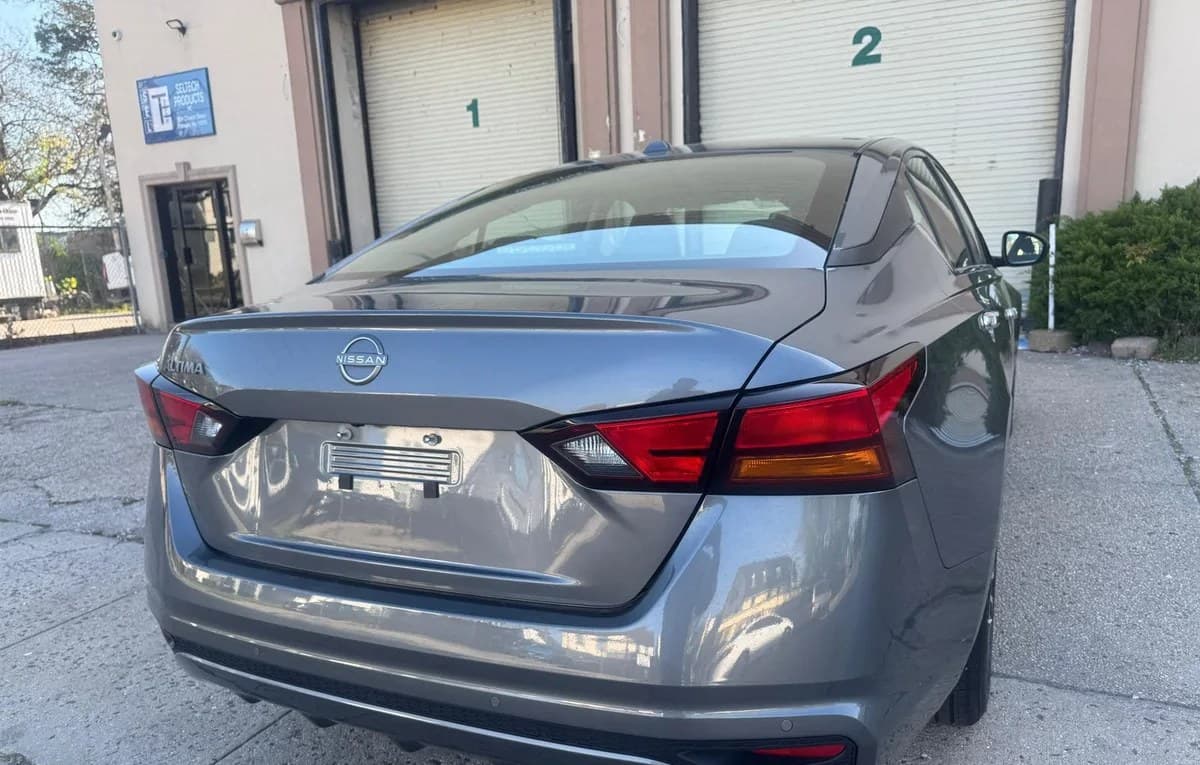 2025 NISSAN ALTIMA SV 5