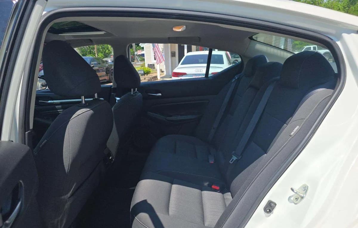 2019 NISSAN ALTIMA 2.5 SV 7