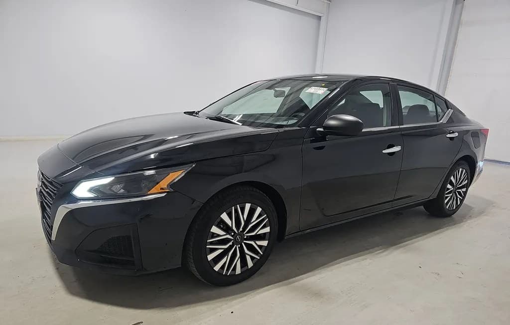 2024 NISSAN ALTIMA SV 1