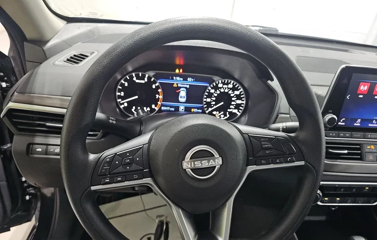 2024 NISSAN ALTIMA SV 7