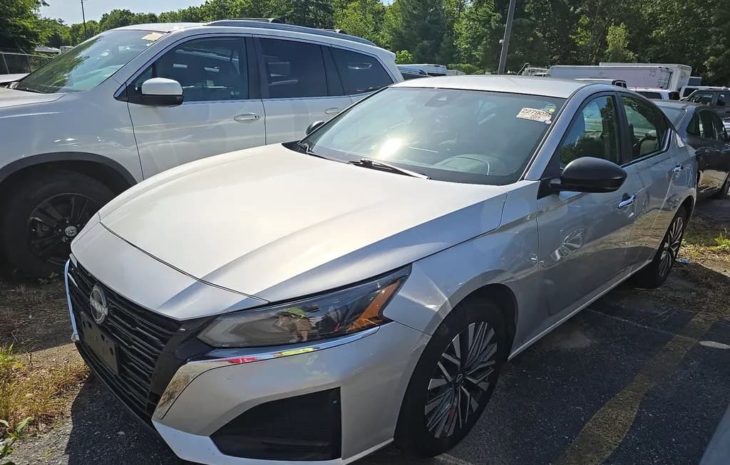 2024 NISSAN ALTIMA SV 1