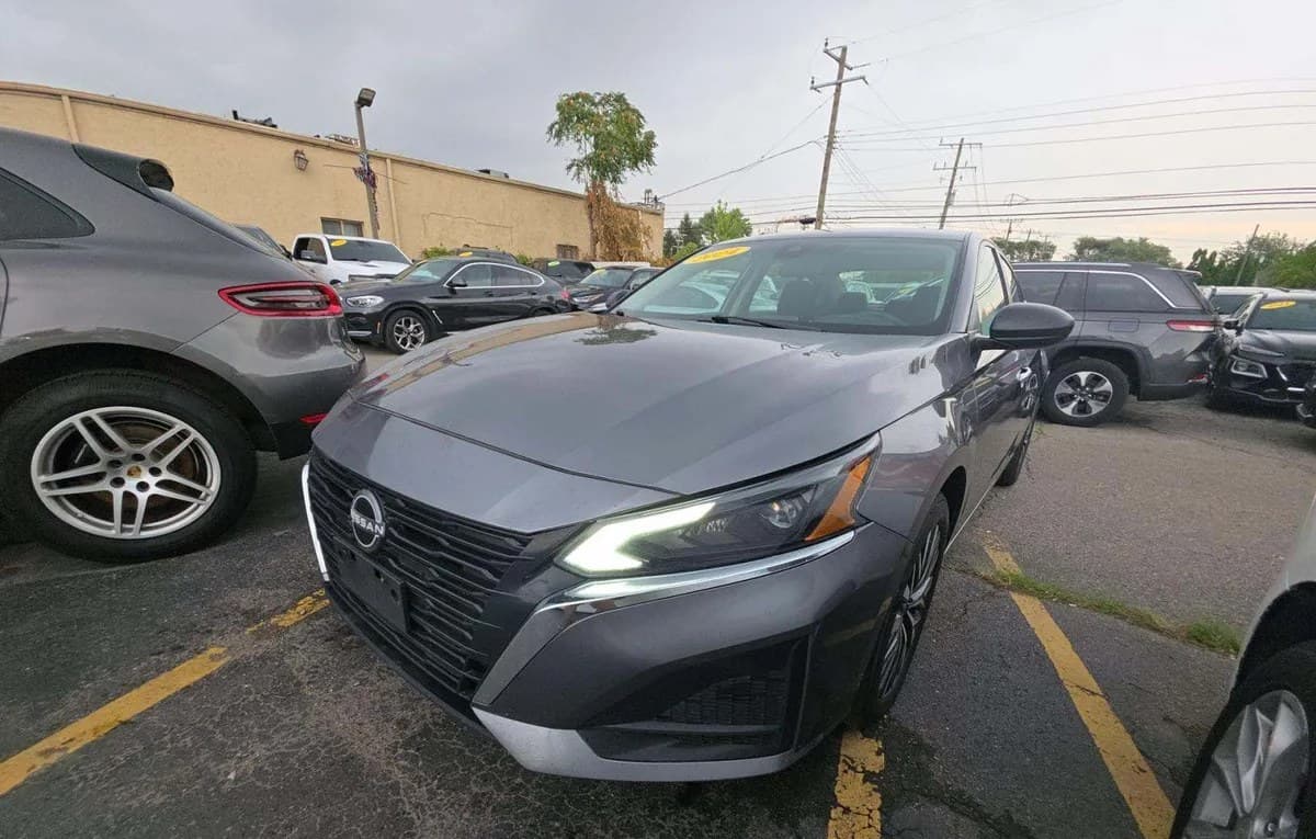 2024 NISSAN ALTIMA 2.5 SV 2