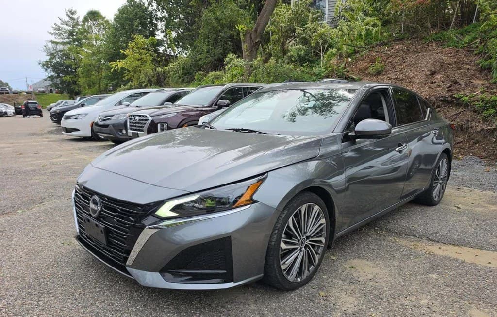 2023 NISSAN ALTIMA SL