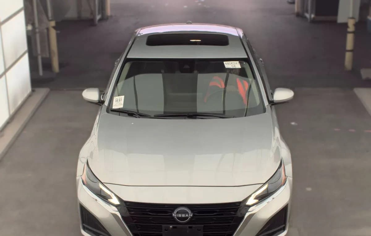 2023 NISSAN ALTIMA SL 3