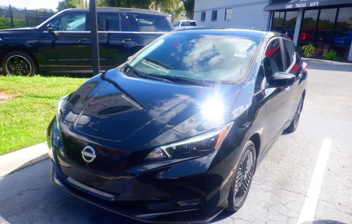 2024 NISSAN LEAF SV PLUS 2