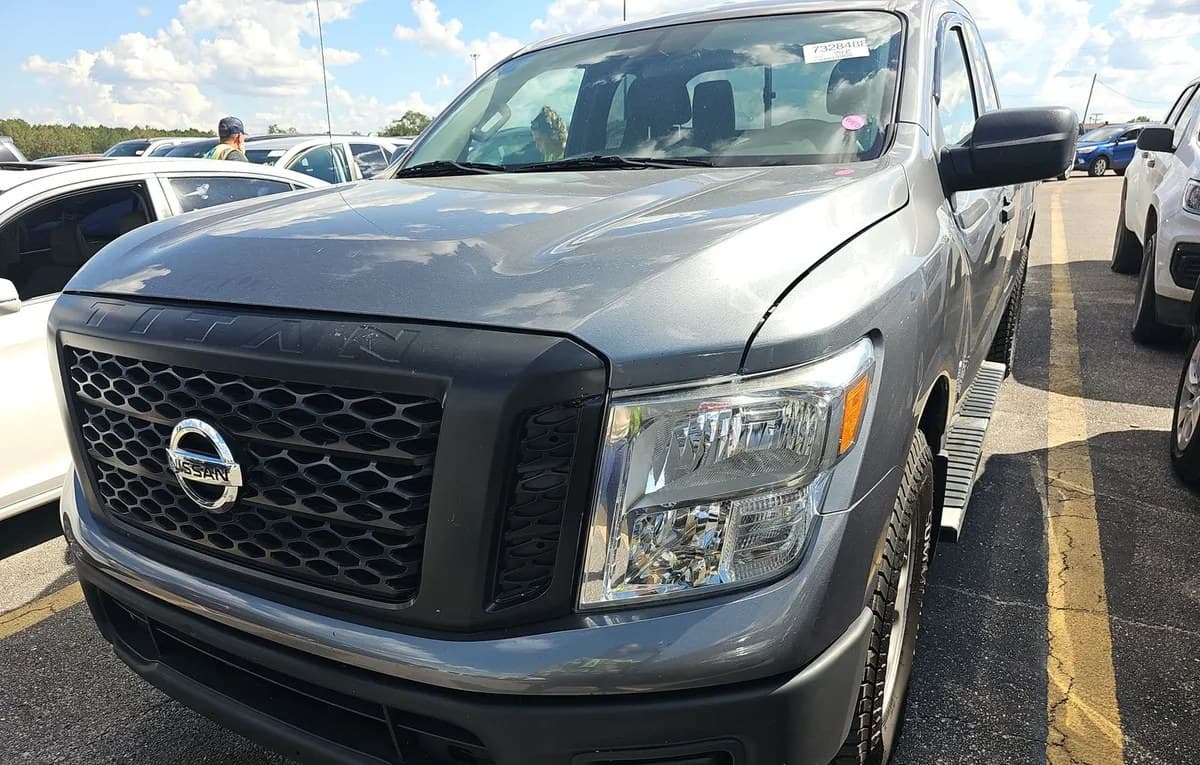 2017 NISSAN TITAN S EXTENDED CAB MEDIUM BED 2