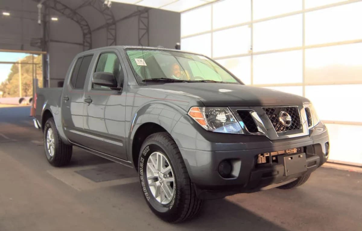 2018 NISSAN FRONTIER SV CREW CAB MEDIUM BED 4