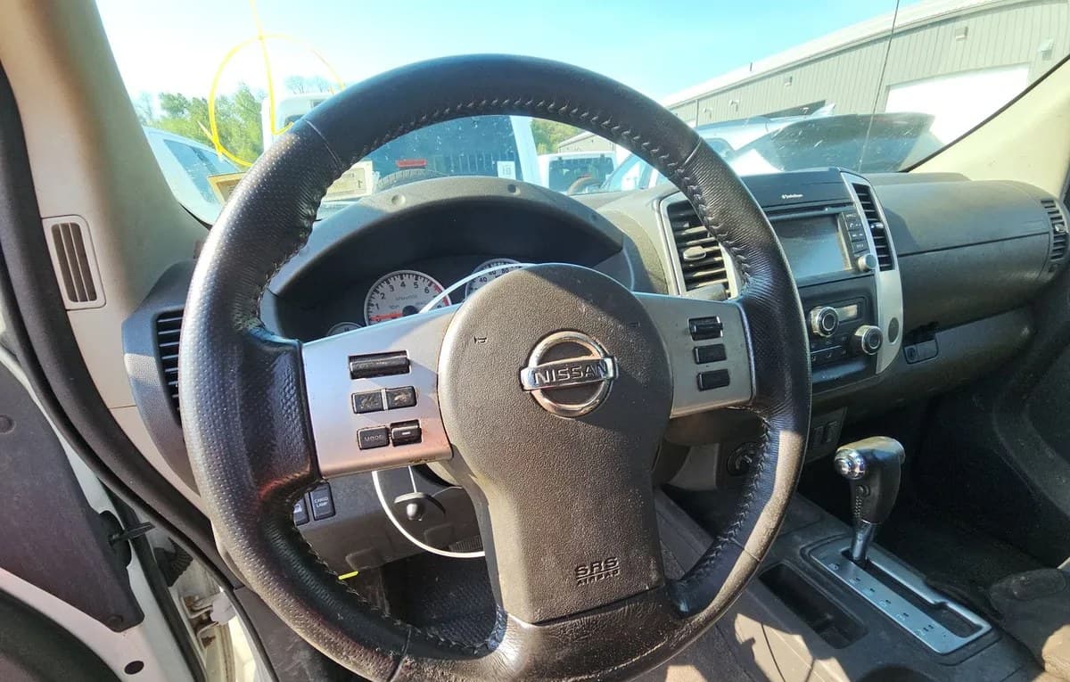 2018 NISSAN FRONTIER PRO-4X CREW CAB MEDIUM BED 7