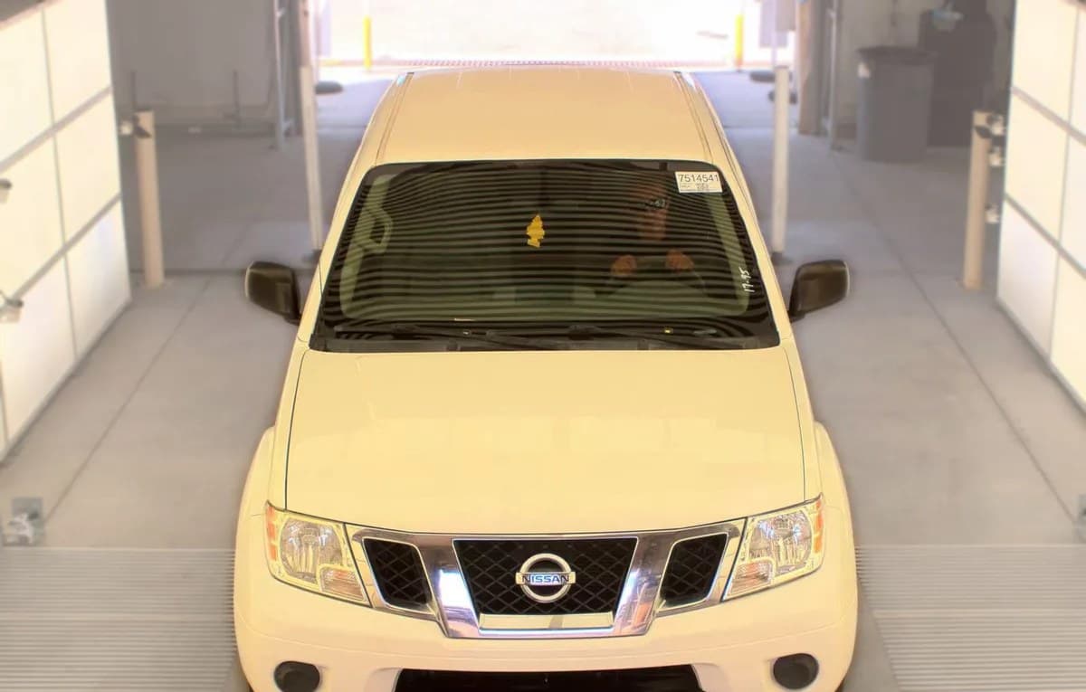 2019 NISSAN FRONTIER SV CREW CAB MEDIUM BED 3