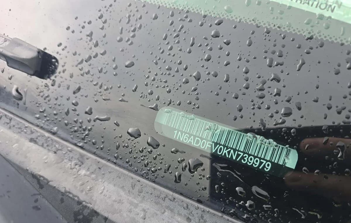 2019 NISSAN FRONTIER SV CREW CAB MEDIUM BED 3