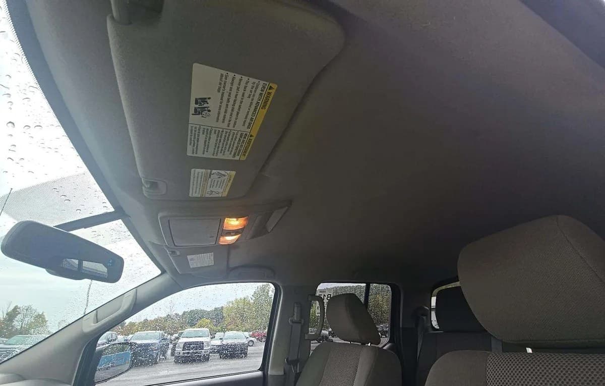 2019 NISSAN FRONTIER SV CREW CAB MEDIUM BED 5