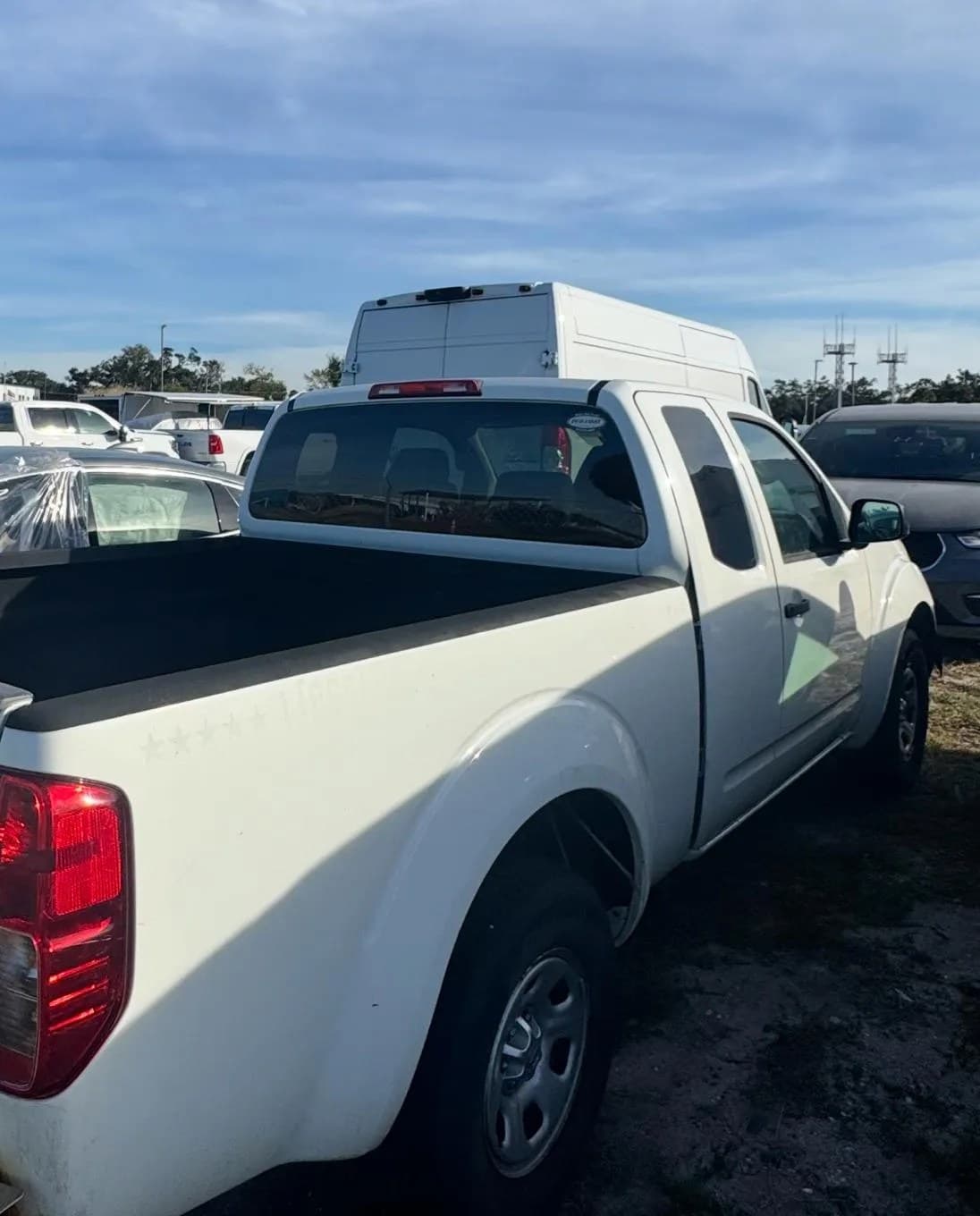 2019 NISSAN FRONTIER S 4