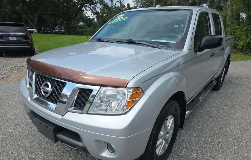 2017 NISSAN FRONTIER SV CREW CAB MEDIUM BED 1