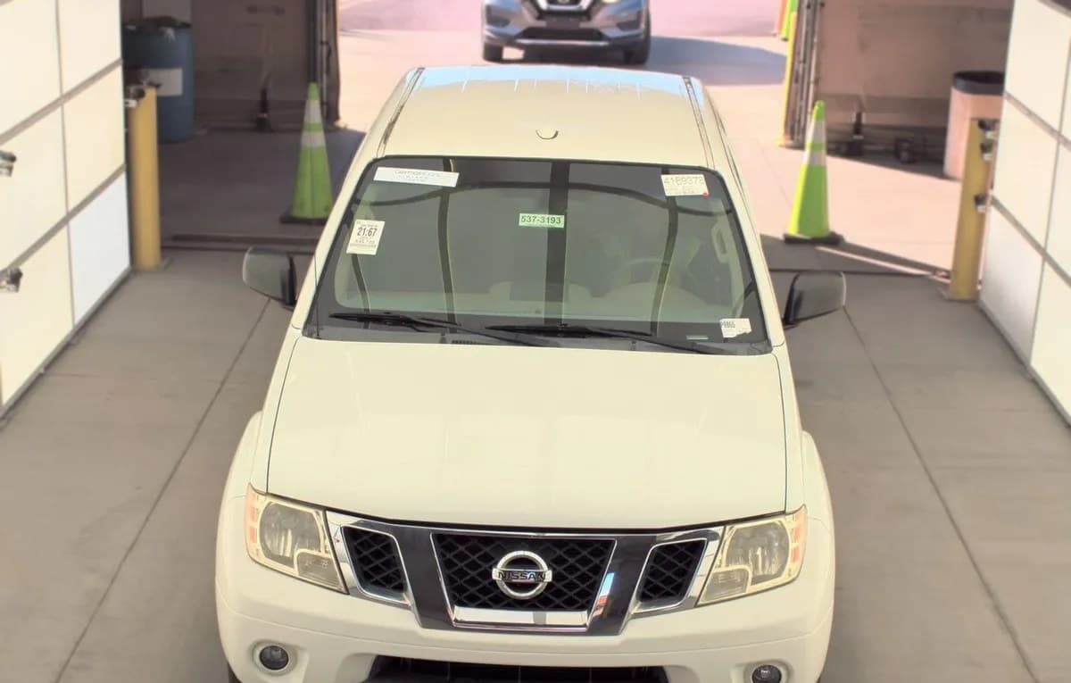 2017 NISSAN FRONTIER SV CREW CAB MEDIUM BED 3