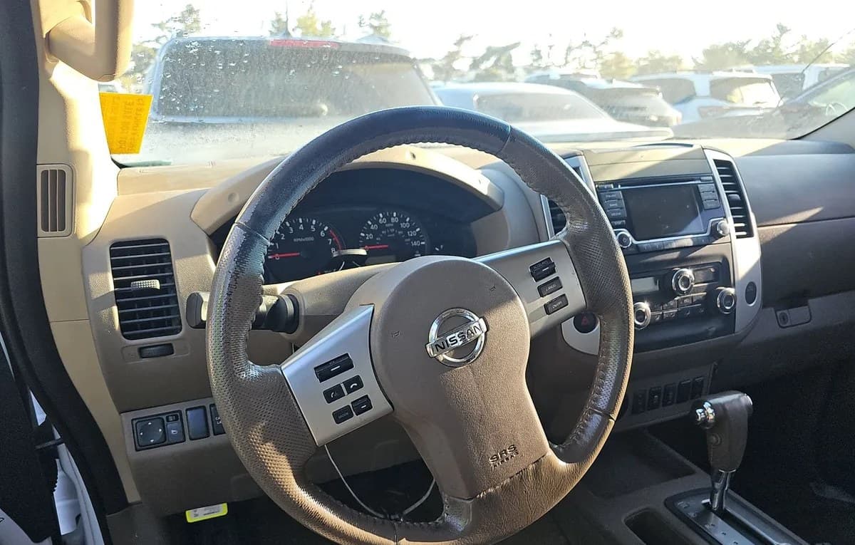 2017 NISSAN FRONTIER SV CREW CAB MEDIUM BED 7