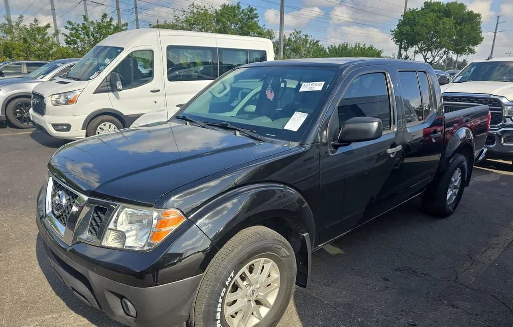 2021 NISSAN FRONTIER SV CREW CAB MEDIUM BED 1