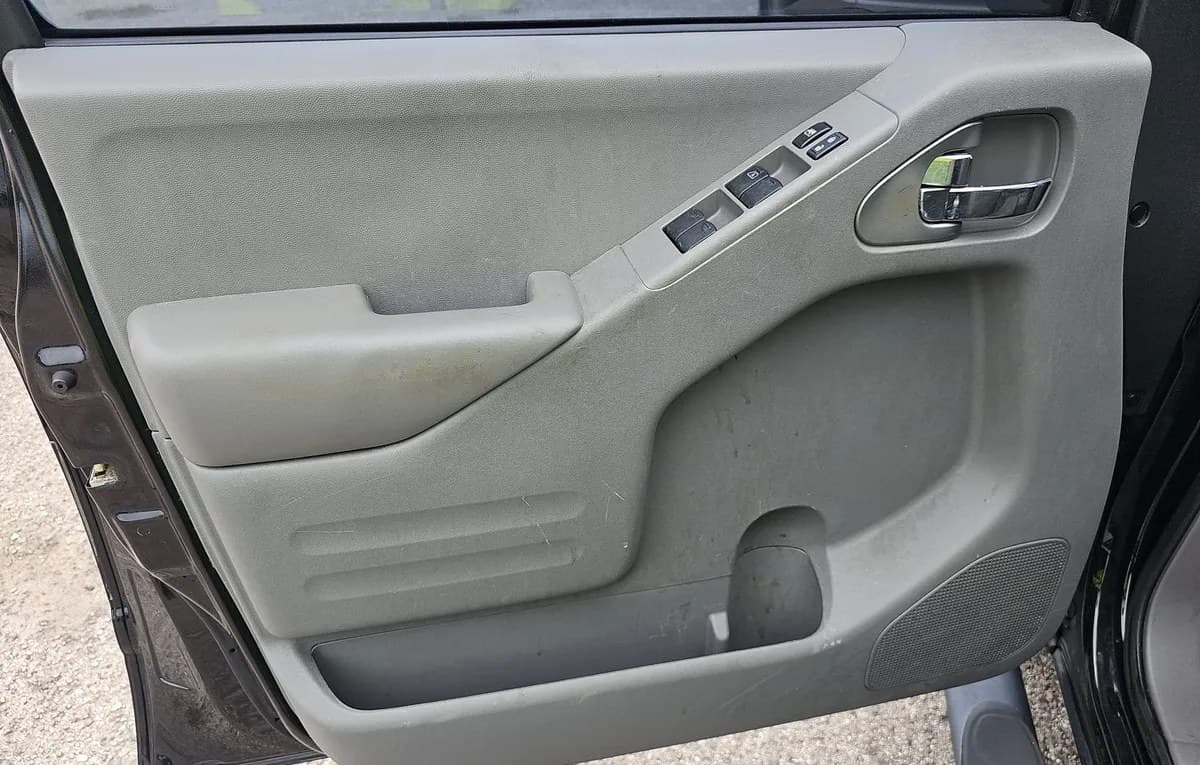 2021 NISSAN FRONTIER SV CREW CAB MEDIUM BED 6