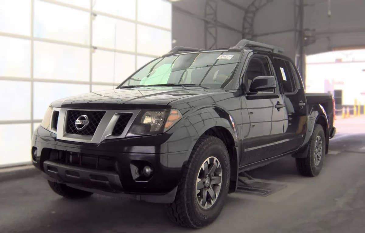 2020 NISSAN FRONTIER PRO-4X CREW CAB MEDIUM BED 2