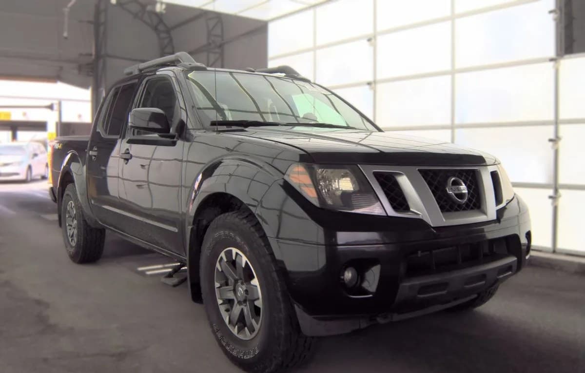 2020 NISSAN FRONTIER PRO-4X CREW CAB MEDIUM BED 4