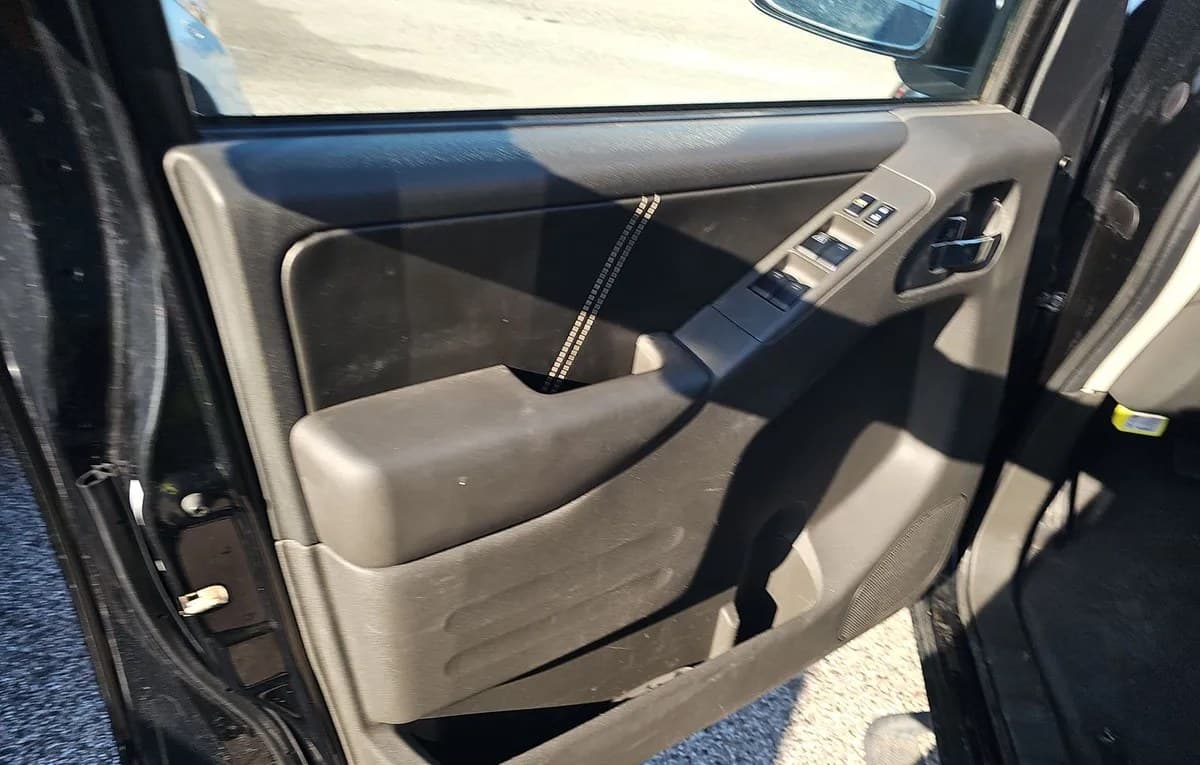 2020 NISSAN FRONTIER PRO-4X CREW CAB MEDIUM BED 6