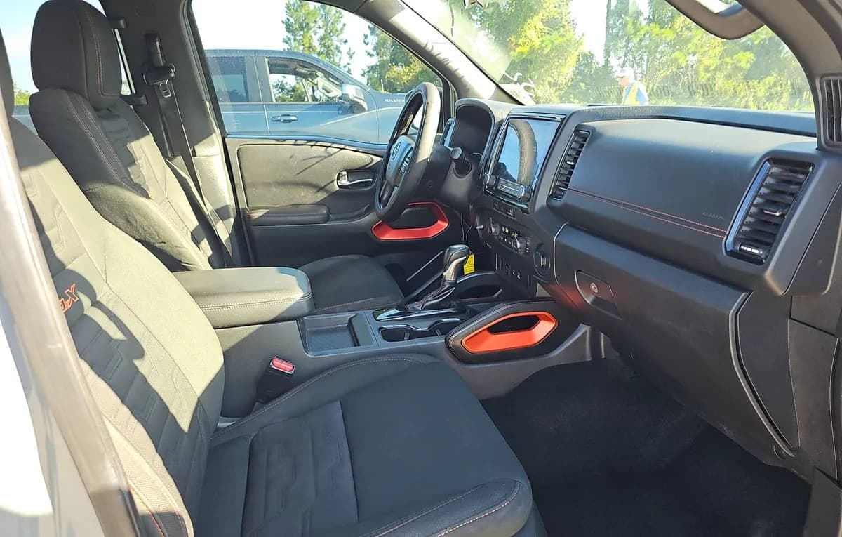 2023 NISSAN FRONTIER PRO-X CREW CAB MEDIUM BED 5