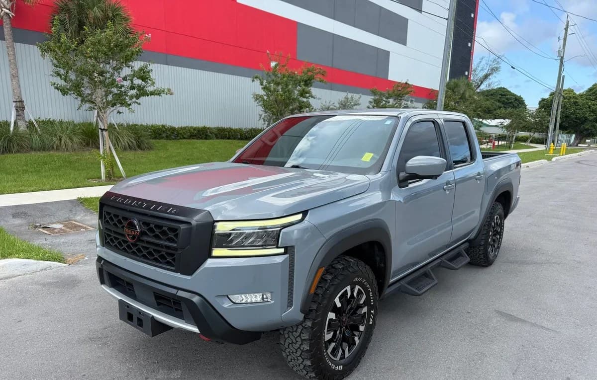 2022 NISSAN FRONTIER PRO-4X CREW CAB MEDIUM BED 2