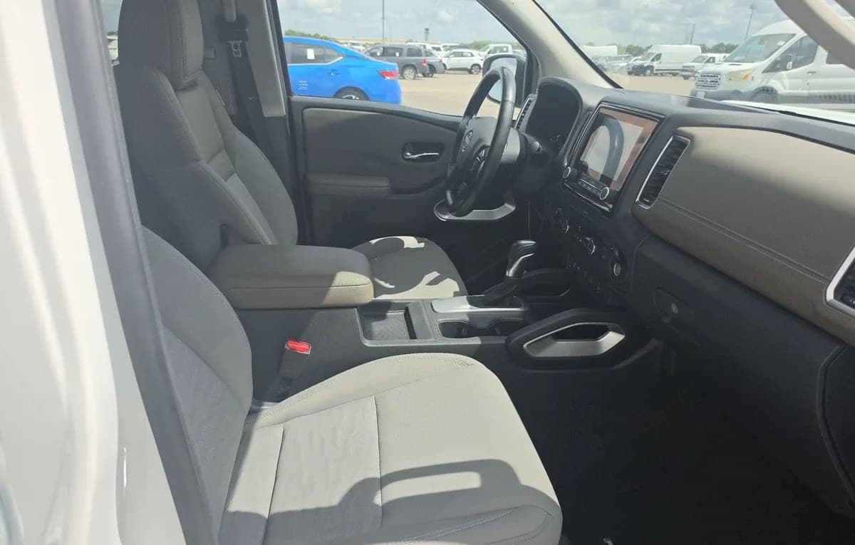 2022 NISSAN FRONTIER SV CREW CAB MEDIUM BED 5