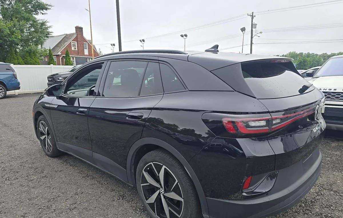 2023 VOLKSWAGEN ID.4 S 3