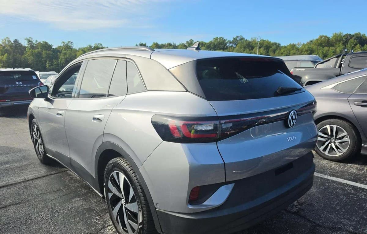 2023 VOLKSWAGEN ID.4 Pro 3