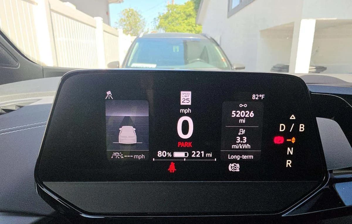2023 VOLKSWAGEN ID.4 Pro 6