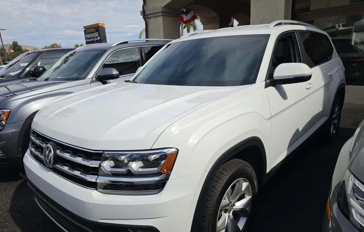 2019 VOLKSWAGEN ATLAS 2.0T SE 2