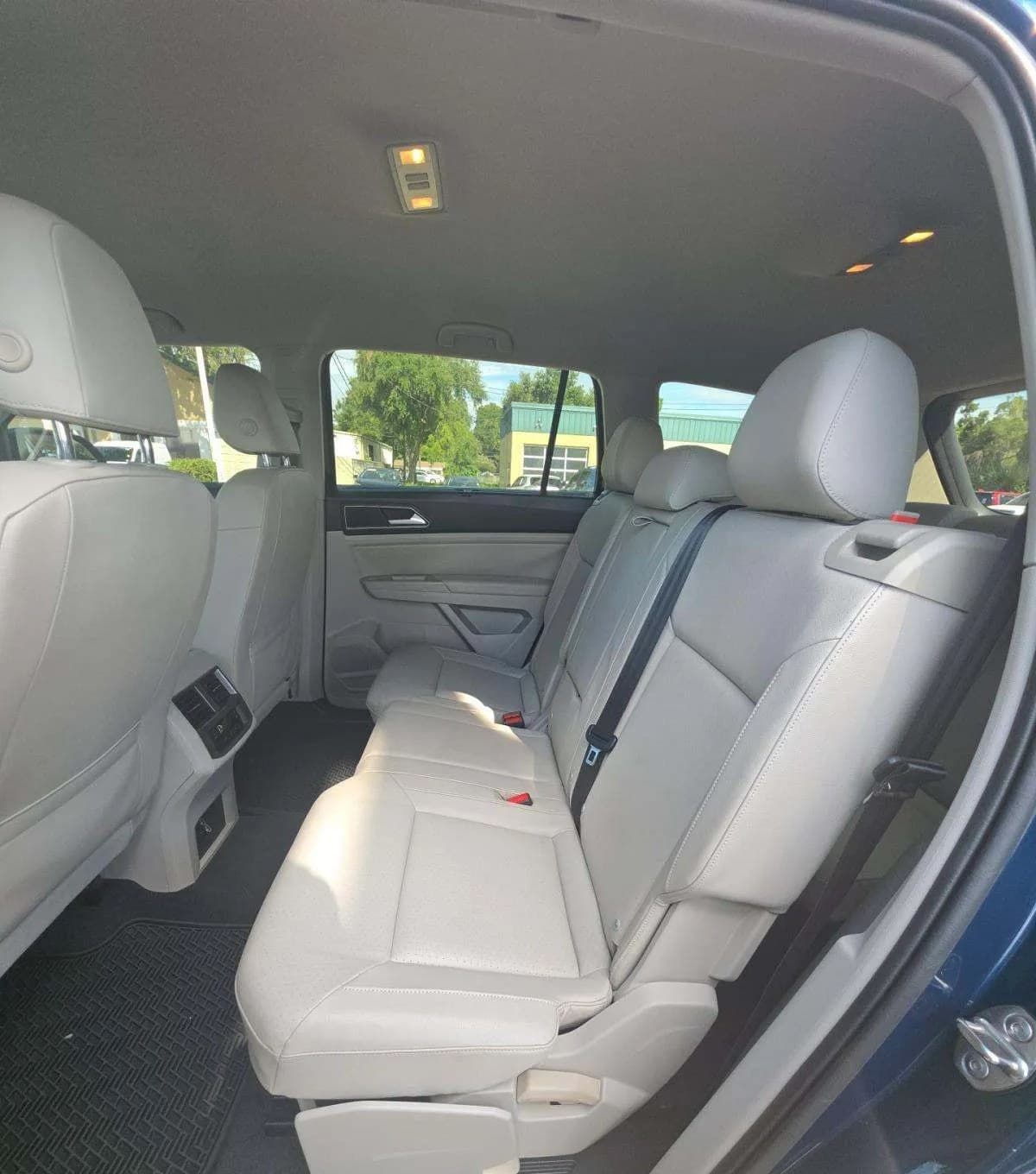 2019 VOLKSWAGEN ATLAS 2.0T SE 7