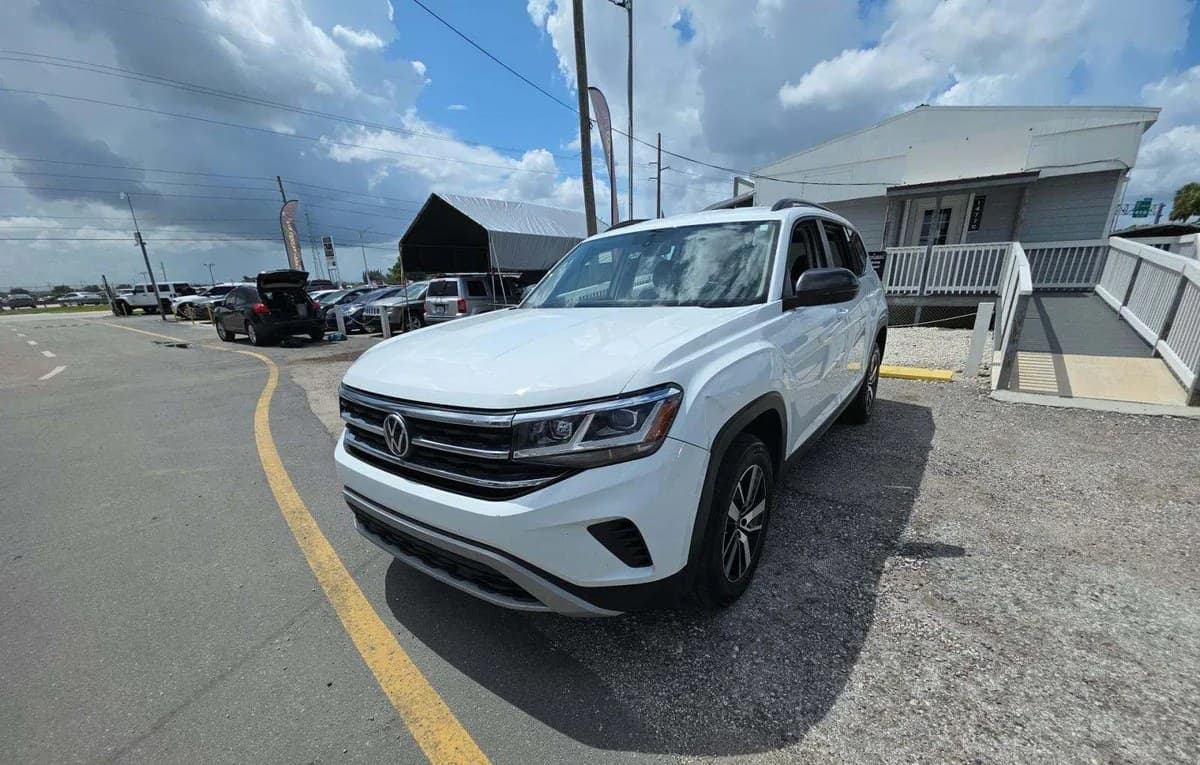 2022 VOLKSWAGEN ATLAS 2.0T SE 2